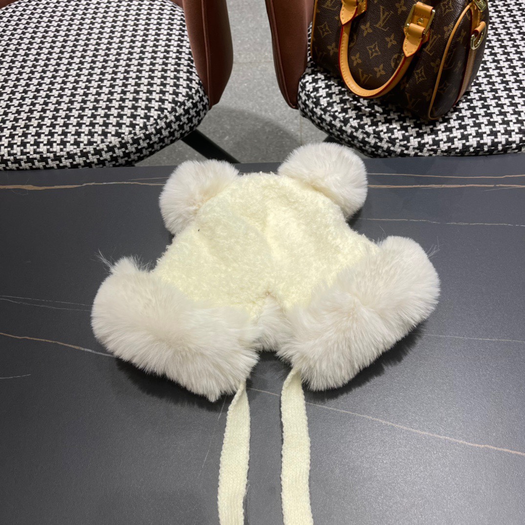 moncler秋冬季新款可爱小熊耳朵百搭毛线帽韩版显脸小保暖套头女帽