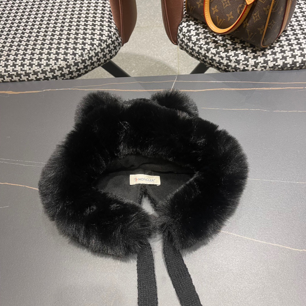 moncler秋冬季新款可爱小熊耳朵百搭毛线帽韩版显脸小保暖套头女帽