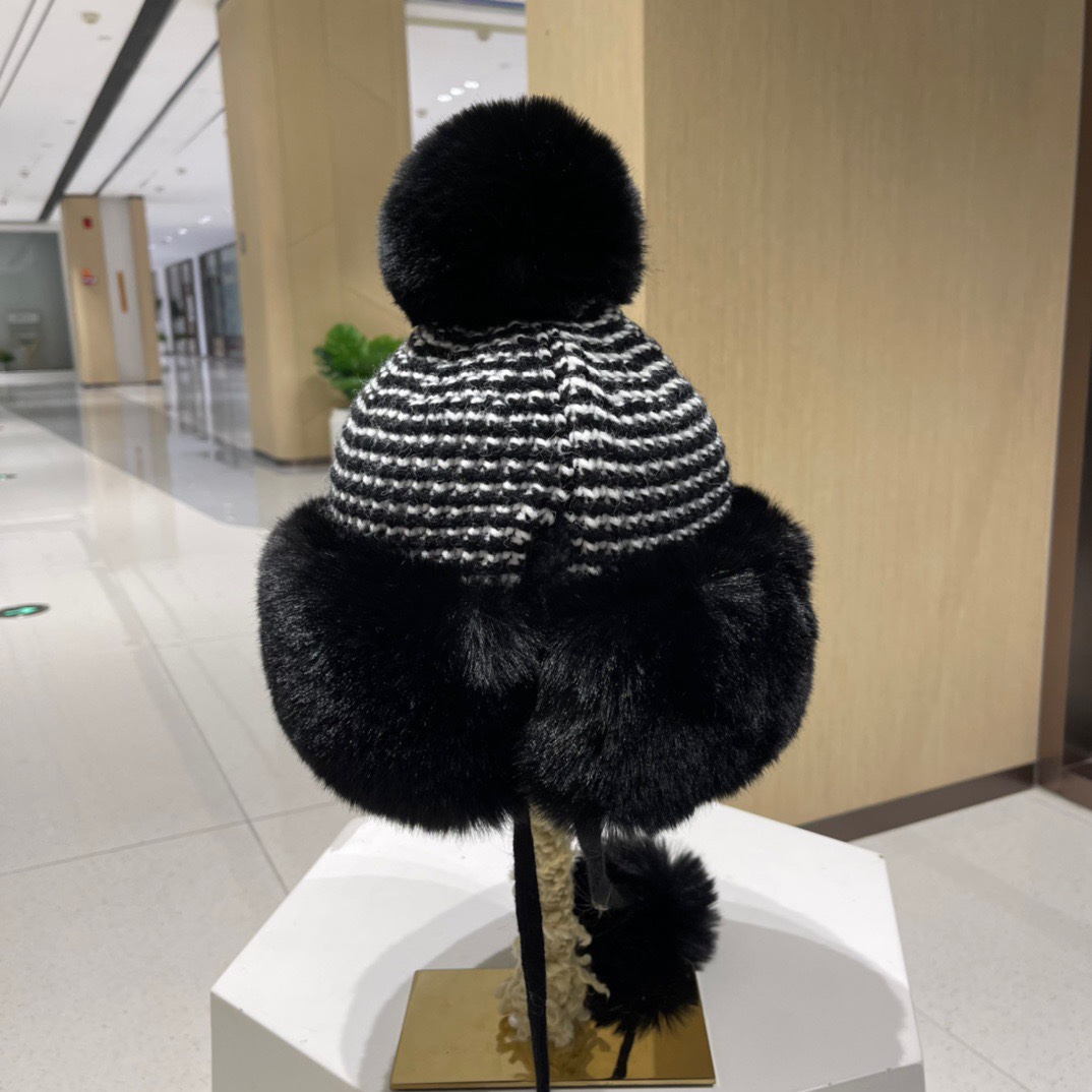NO:190331,The mouth cover Lei Feng hat for women in winter woolen hat Korean style face small thickened bicycle hat ear protection knit hat warm versatile trendy hat fisherman hat baseball hat knit hat, hat, Moncler, espadrilles, hats19860909蒙口 雷锋帽子女冬天毛线帽韩版显脸小加厚骑车帽护耳针织帽保暖百搭潮帽子渔夫帽棒球帽针织帽,帽子,Moncler,espadrilles,hats,hat