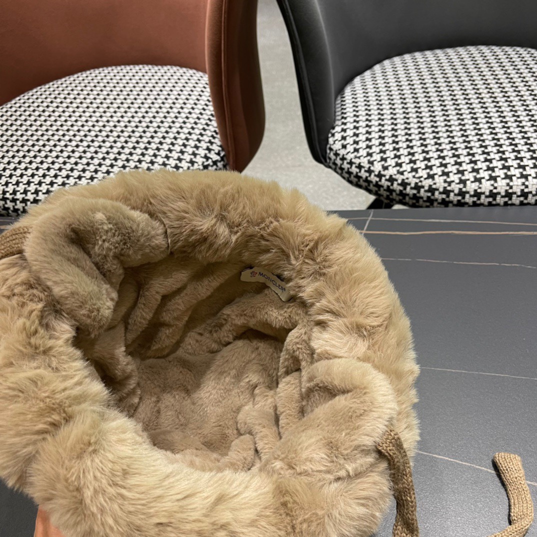  MONCLER蒙口秋冬雷锋帽子女加绒加厚耳罩毛绒韩版护耳显脸小户外防寒套头冷帽