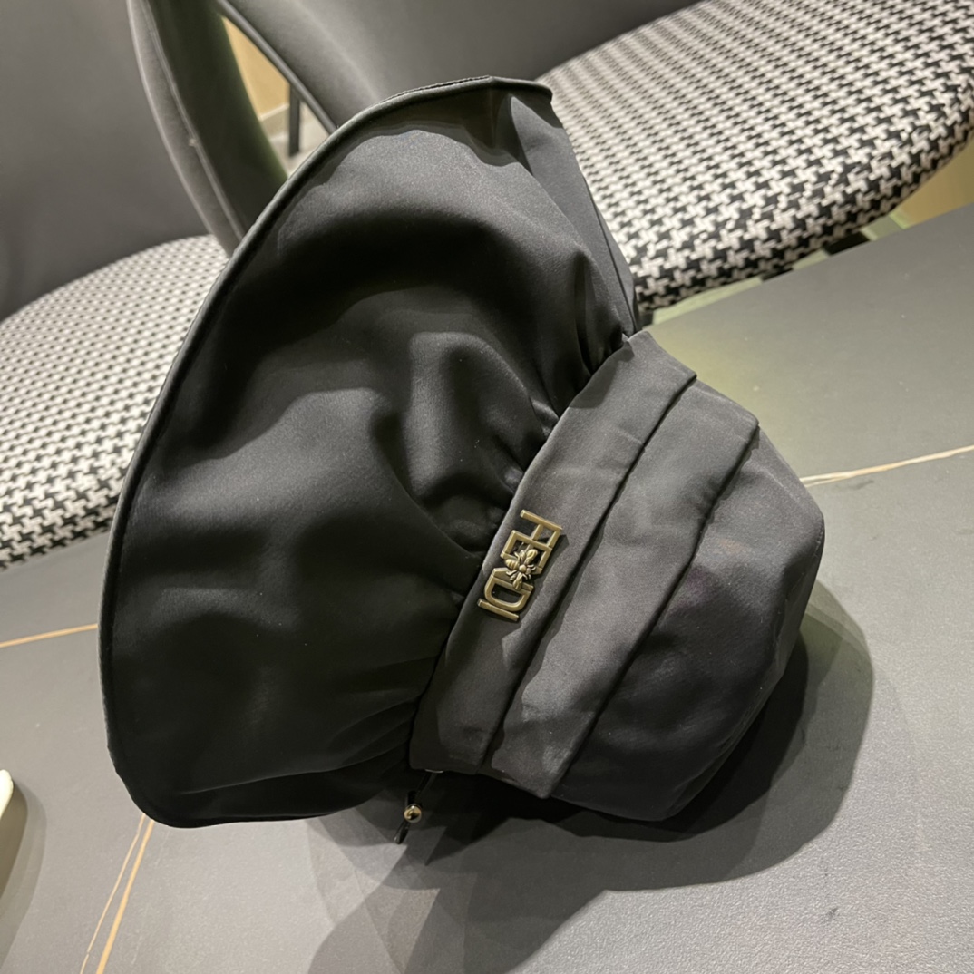  FD芬迪2024新款渔夫帽，高级定制款，跑量王，女款头围57cm左右