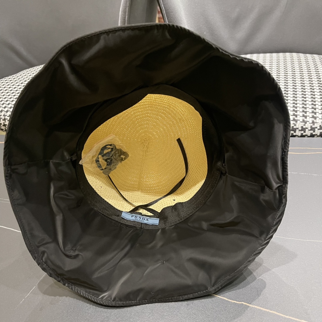 【PRADA普拉达】最新大桶遮阳渔夫帽，日常款超好搭配，出街单品