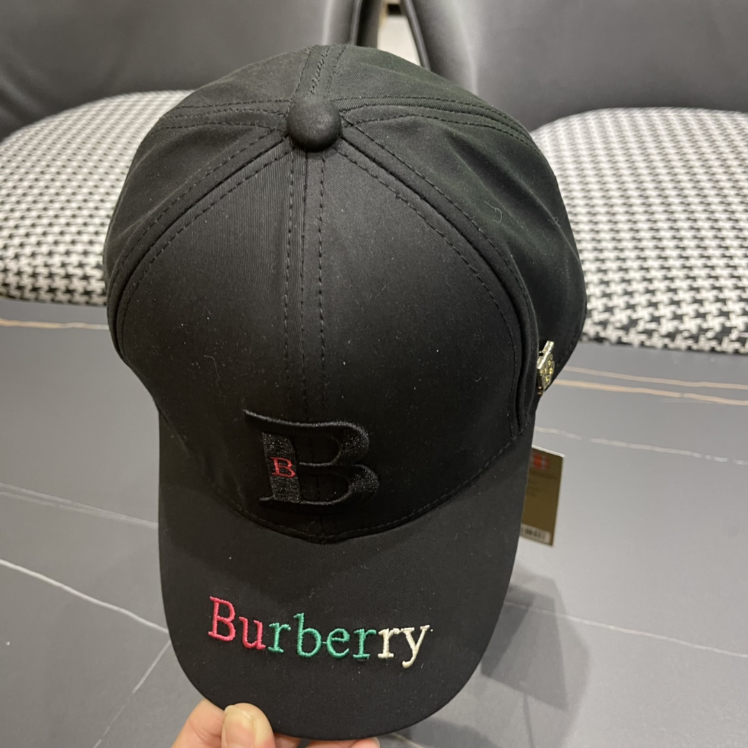 BURBERRY巴宝莉 经典网官新款经典棒球帽，渔夫帽大牌高级十感足！简约尚时风，男女同款！高质品，尊