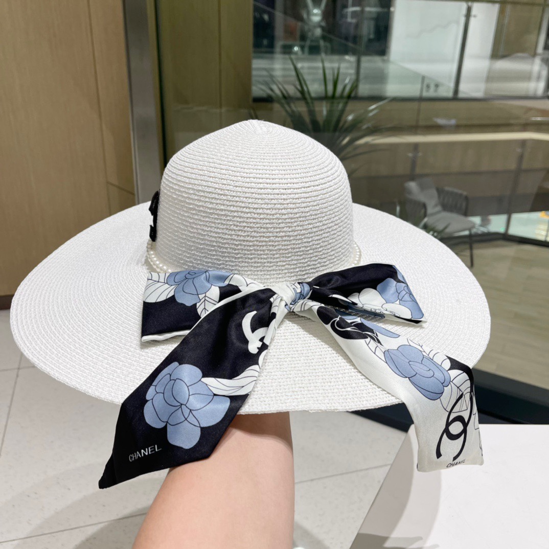  【DIOR迪奥】2023新款小香度假风大沿草帽，旅行必备，超好搭配，赶紧入手！