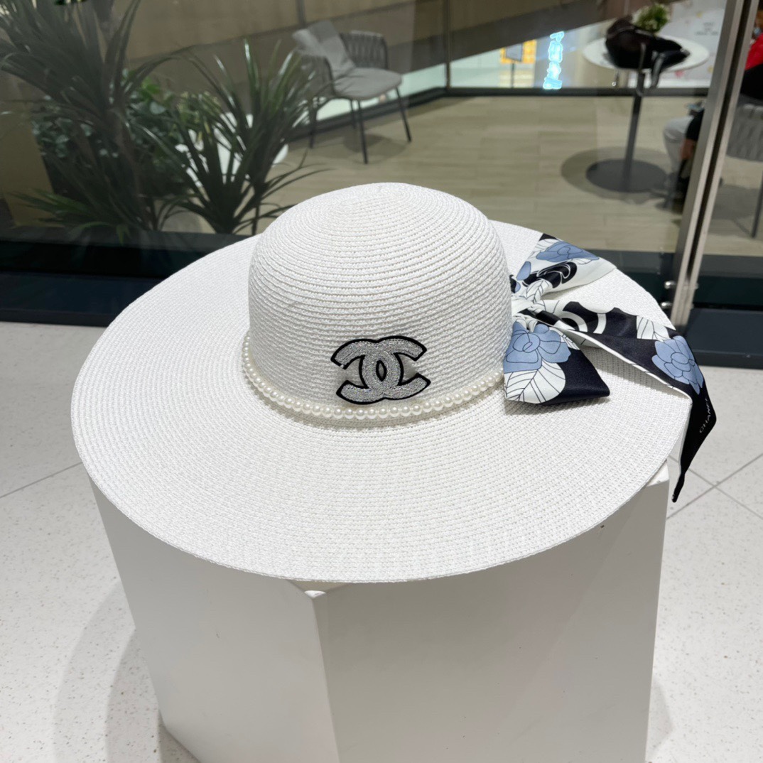  【DIOR迪奥】2023新款小香度假风大沿草帽，旅行必备，超好搭配，赶紧入手！