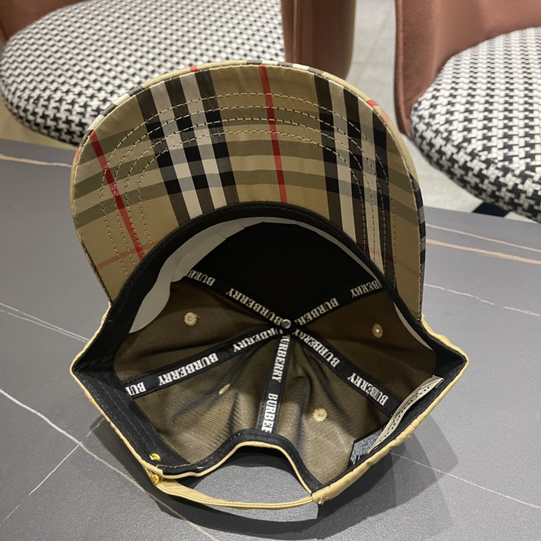  BURBERRY巴宝莉 经典网官新款经典棒球帽，渔夫帽大牌高级十感足！简约尚时风，男女同款！高质品，尊