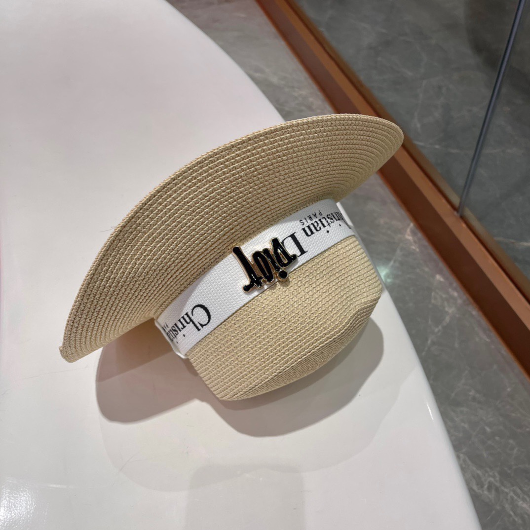 【DIOR迪奥】新款草编平顶遮阳草帽盆帽🤩沙滩风，简约大方，百搭单品～出街首选，新款帽型超美腻，新品上架