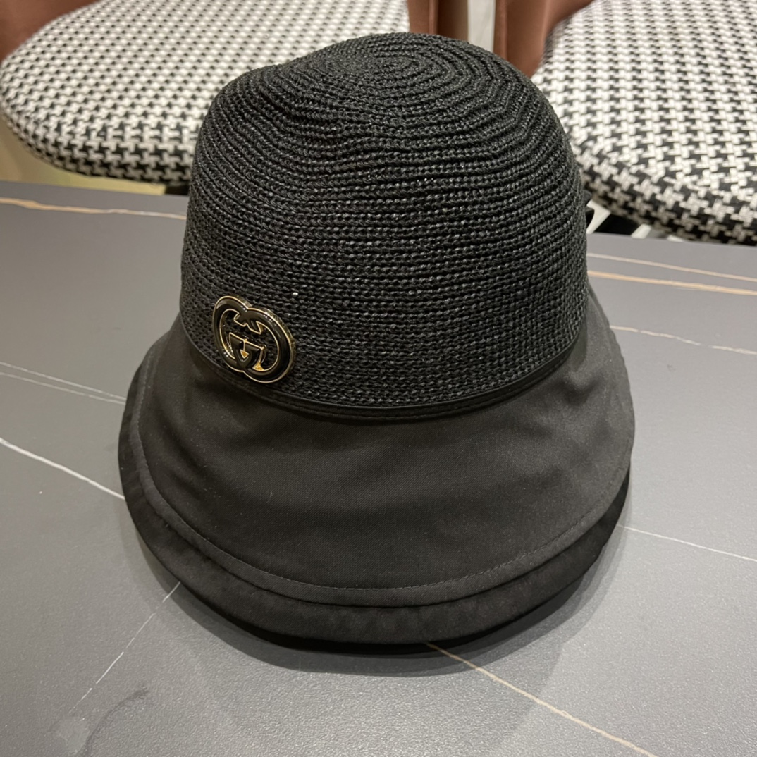 
古奇GUCCI渔夫帽原单品质火爆来袭 🔥🎩 工艺非常精美 高档大气上档次！低调奢华，方便携带！跑量！