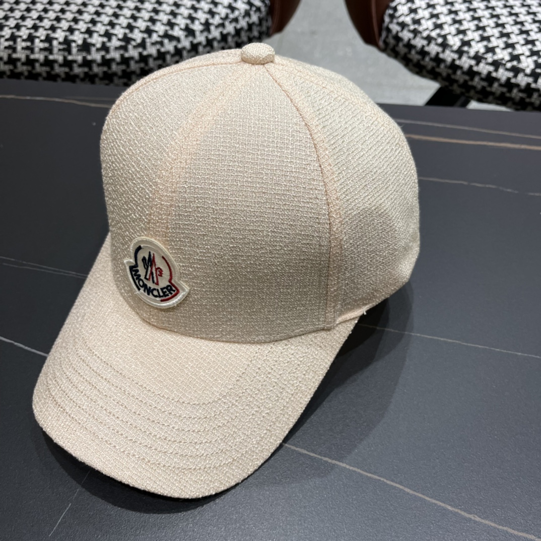 ，Moncler蒙口经典棒球帽，经典流行款轻盈透气！质量超赞，基础头围56，贴片可调节。