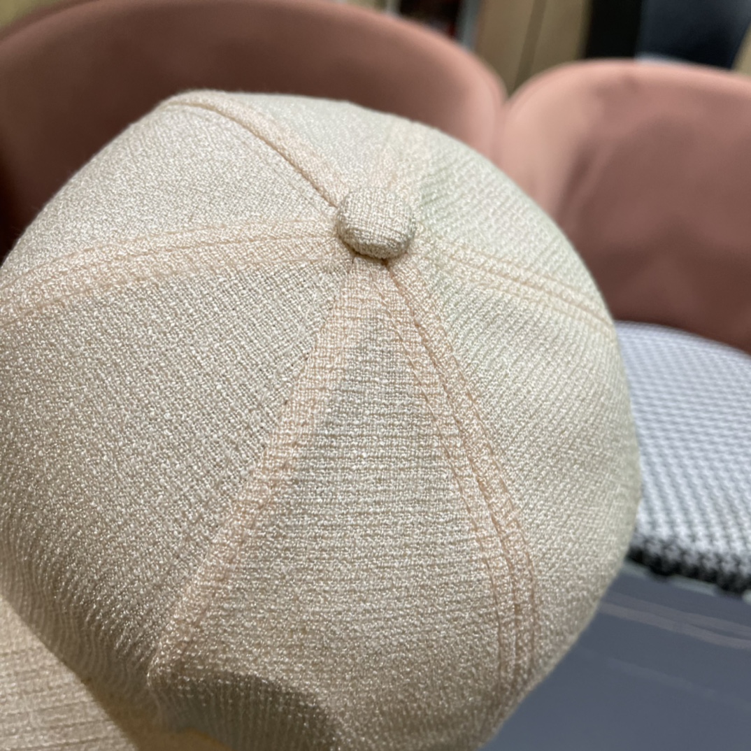 ，Moncler蒙口经典棒球帽，经典流行款轻盈透气！质量超赞，基础头围56，贴片可调节。