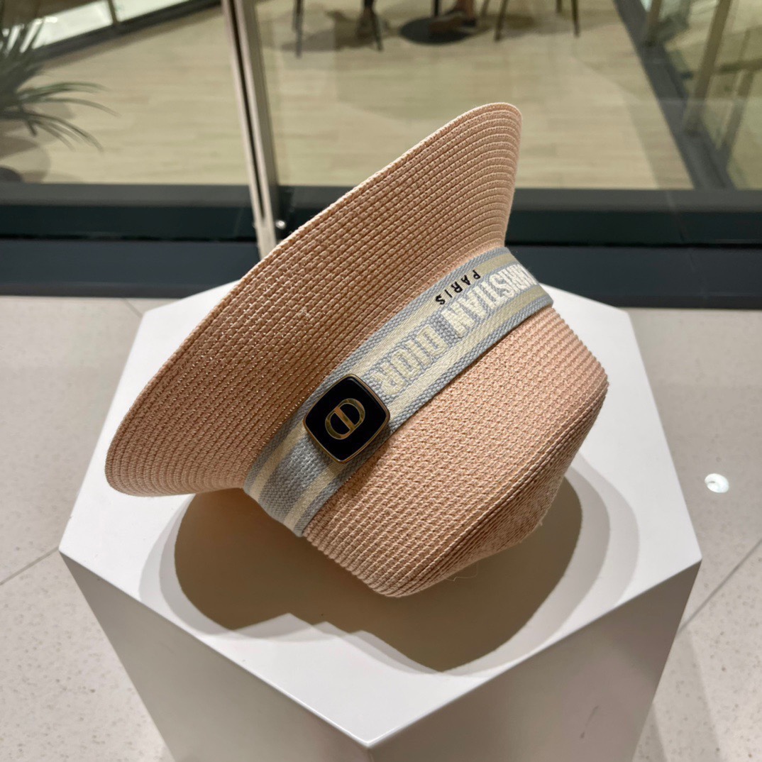  【DIOR迪奥】2023新款水桶草编遮阳草帽盆帽🤩沙滩风，简约大方，百搭单品～出街首选，新款帽型超美腻