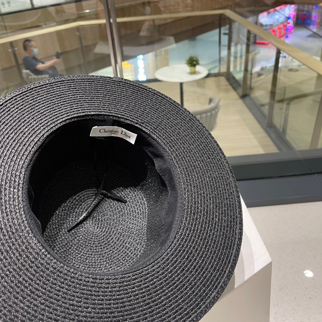  Dior迪奥新款草帽，平顶桶帽，黑白 米卡其头围57cm