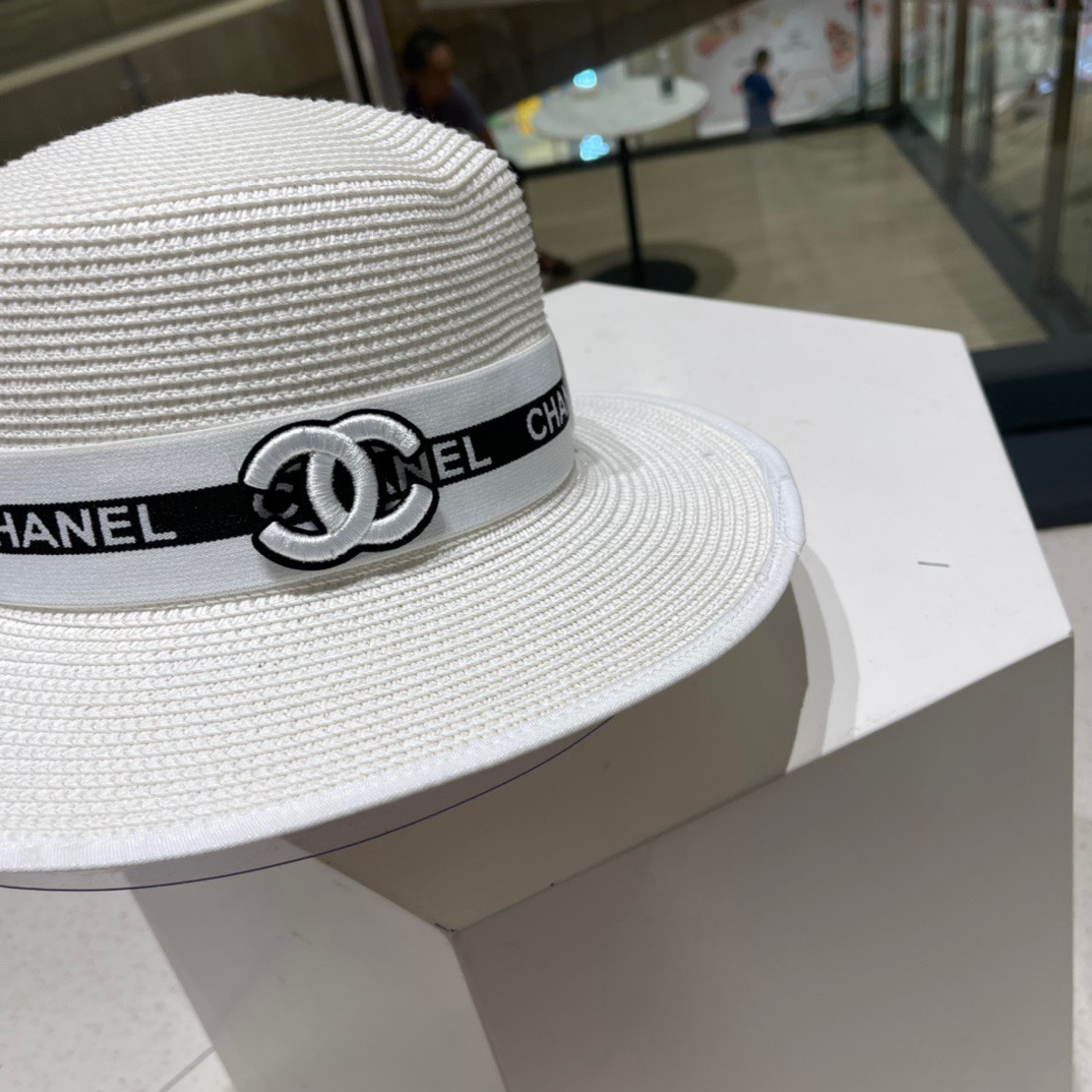 Chanel香奈儿2023新款小香风编织盆帽草帽出街必备超好搭配赶紧入手！