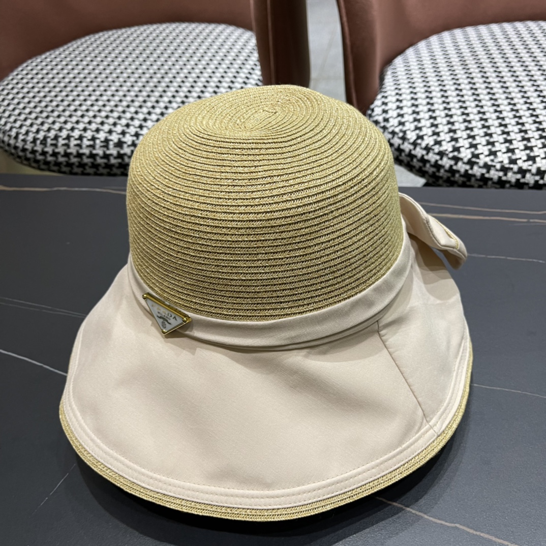 普拉达春新款渔夫帽，帽型很好，大脸型哦！出街必备