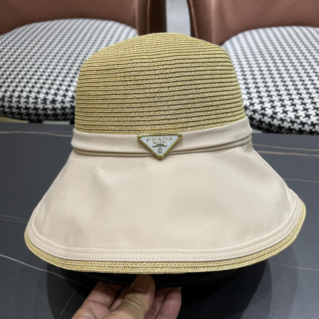 普拉达春新款渔夫帽，帽型很好，大脸型哦！出街必备