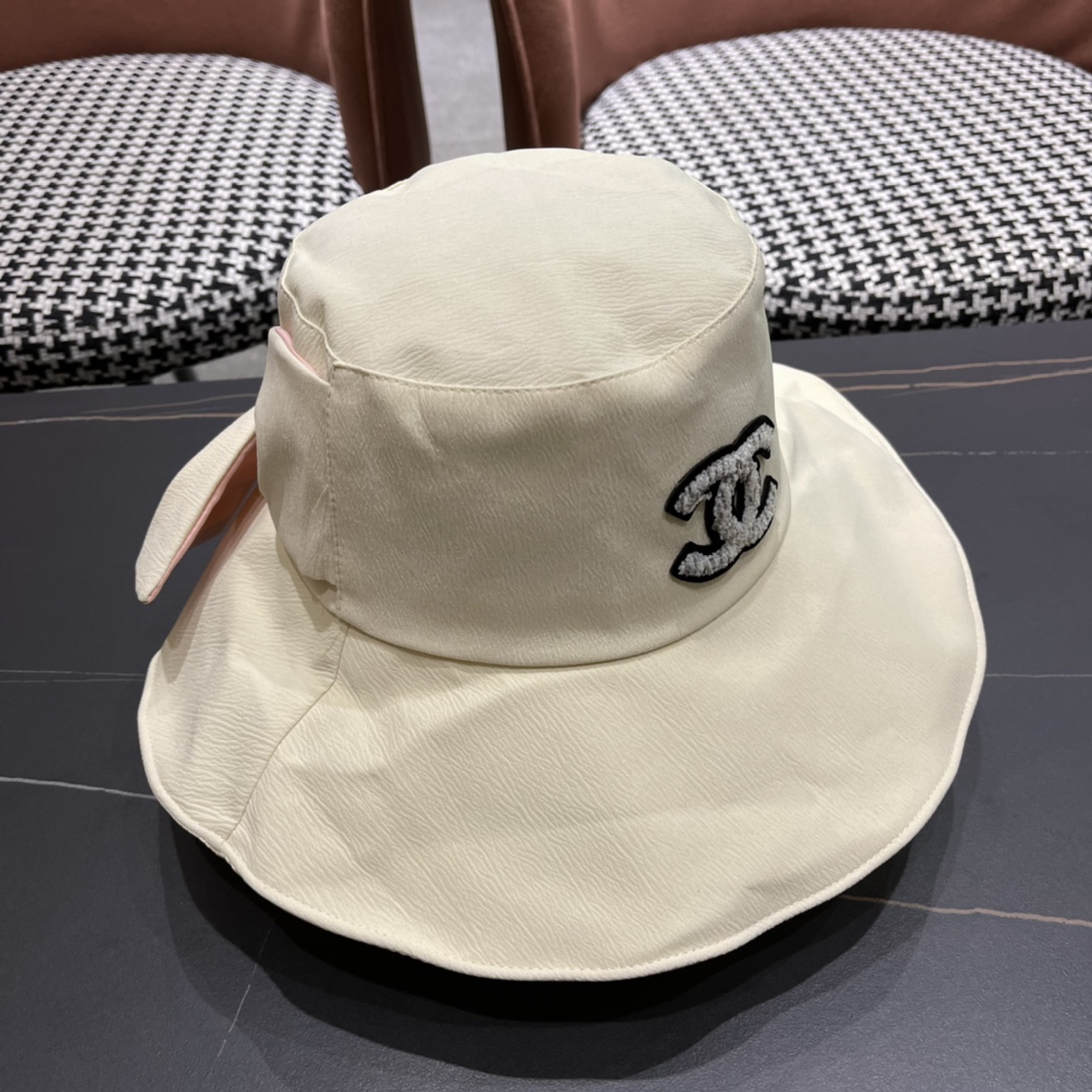  【Chanel香奈儿】早春新款大沿小香风渔夫帽质感满满
出街首选🌊