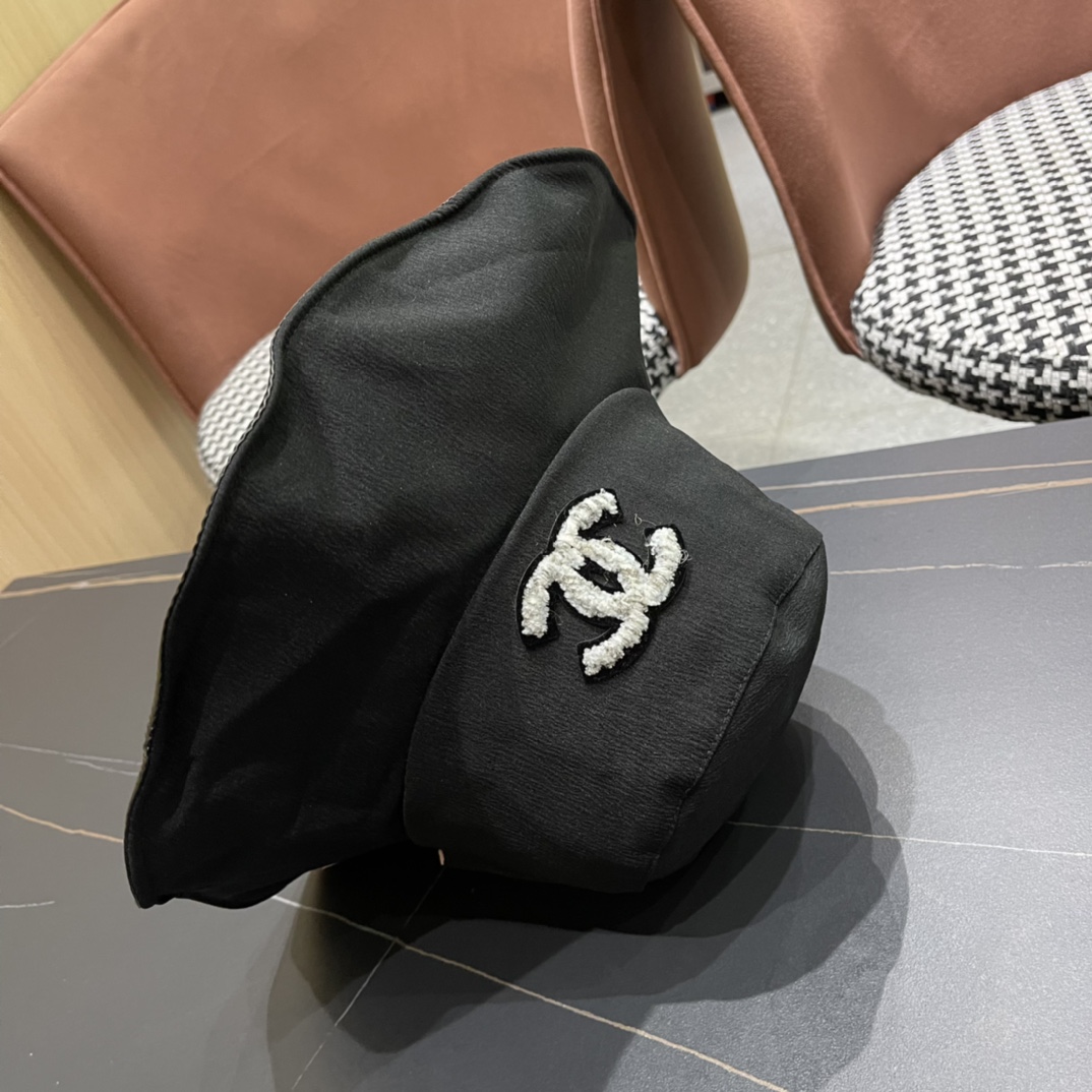  【Chanel香奈儿】早春新款大沿小香风渔夫帽质感满满
出街首选🌊