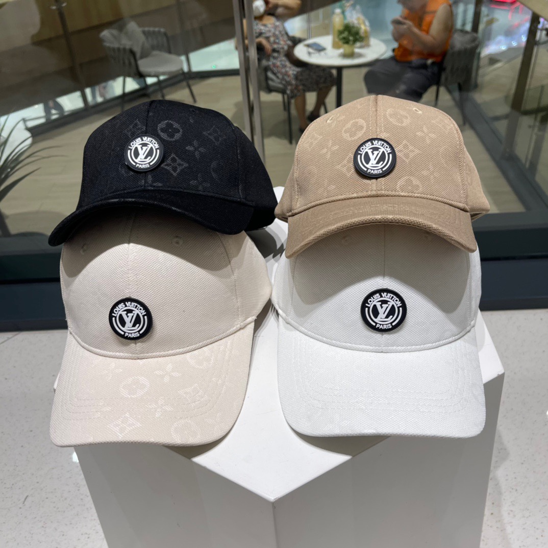 NO:194705,The new LV counter is synchronized with baseball caps, and the counter is shipped simultaneously. The big brand model is super easy to match, so buy it now!  Hat fisherman hat baseball hat knit hat, hat, louis vuitton, espadrilles,hats19860909LV新款专柜同步棒球帽,专柜同步出货,大牌款超好搭配,赶紧入手！帽子渔夫帽棒球帽针织帽,帽子,louis vuitton,espadrilles,hats,hat