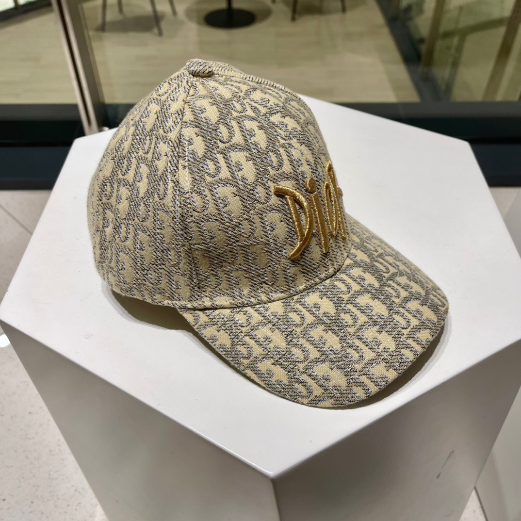 Dior迪奥2024新款棒球帽潮流高端做工！很好搭配！