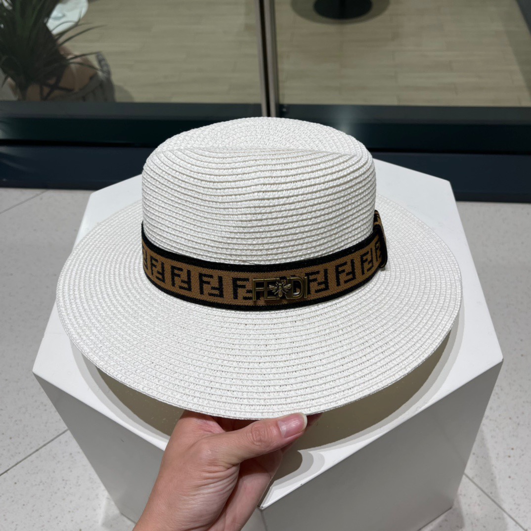 FDNDI 芬迪新款草帽，拉菲草制作，拼老花FF面料，名媛必备，头围57cm