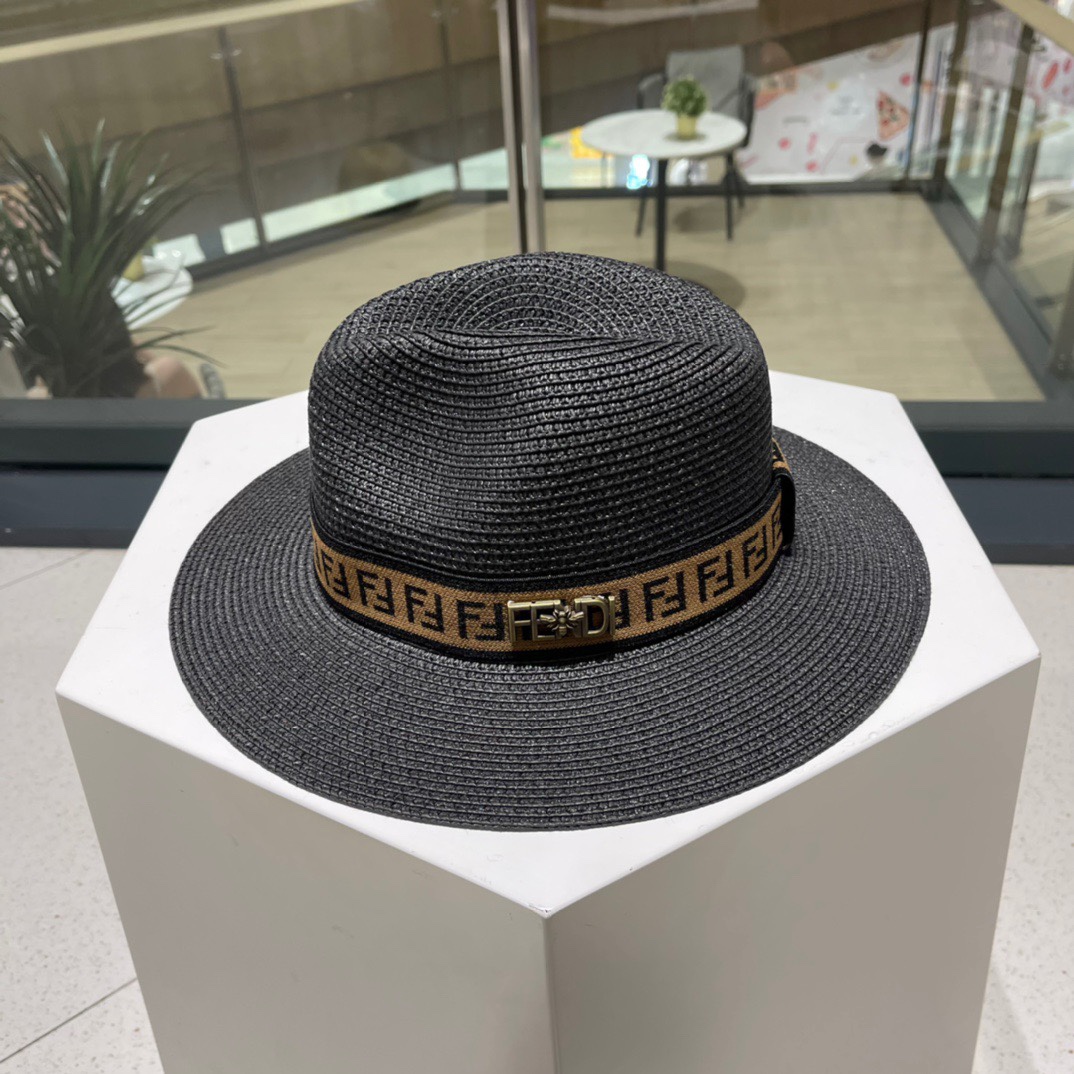FENDI芬迪新款草帽，拉菲草制作，拼老花FF面料，名媛必备，头围57cm