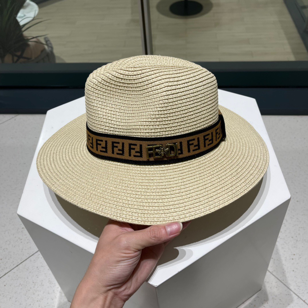 FENDI 芬迪新款草帽，拉菲草制作，拼老花FF面料，名媛必备，头围57cm