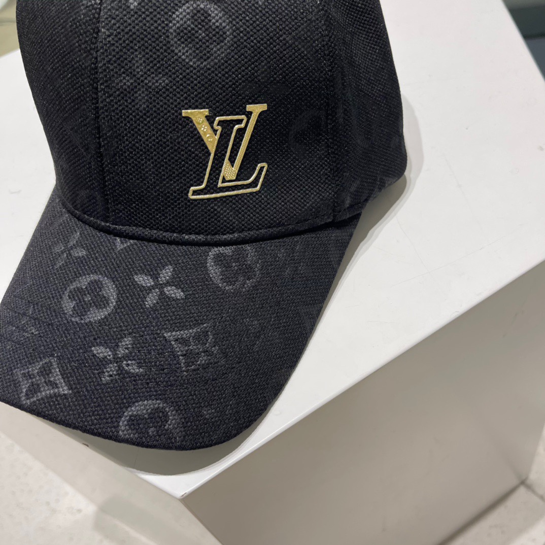 路易威登棒球帽LouisVuitton新款LV棒球帽高端大气百搭款男女通用！