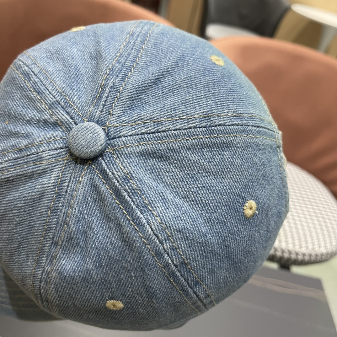  新款出货 HERMÈS (爱马仕)最新款牛仔棒球帽，时尚帅气质量超赞！