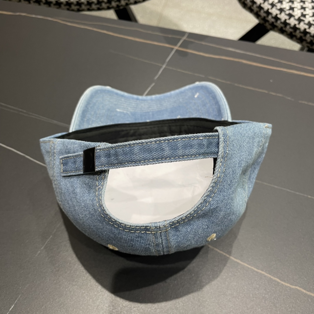  新款出货 HERMÈS (爱马仕)最新款牛仔棒球帽，时尚帅气质量超赞！