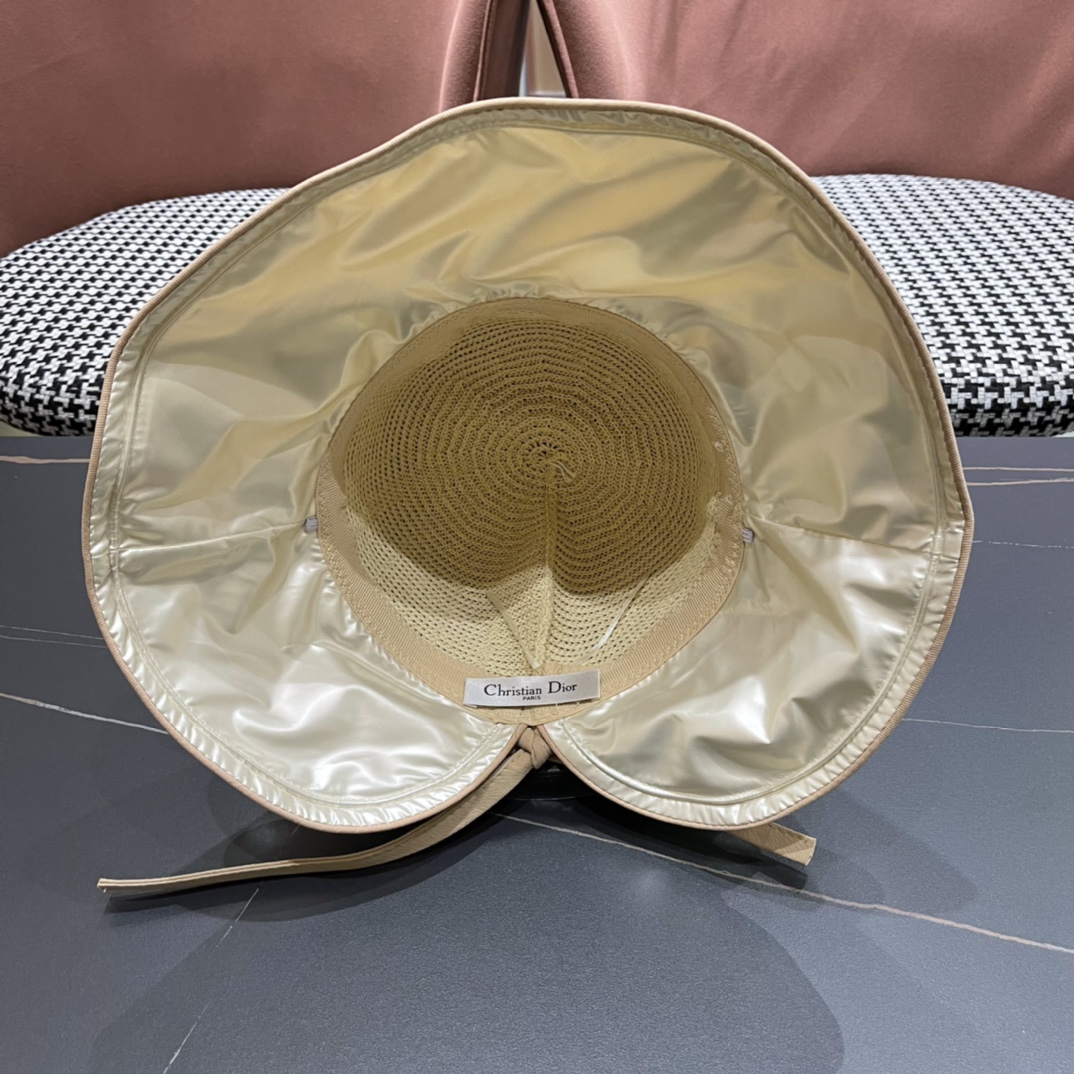  DIOR迪奥 2女款2024新款夏天透气防晒遮阳帽显脸小