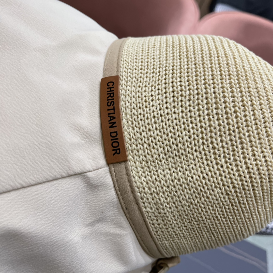  DIOR迪奥 2女款2024新款夏天透气防晒遮阳帽显脸小