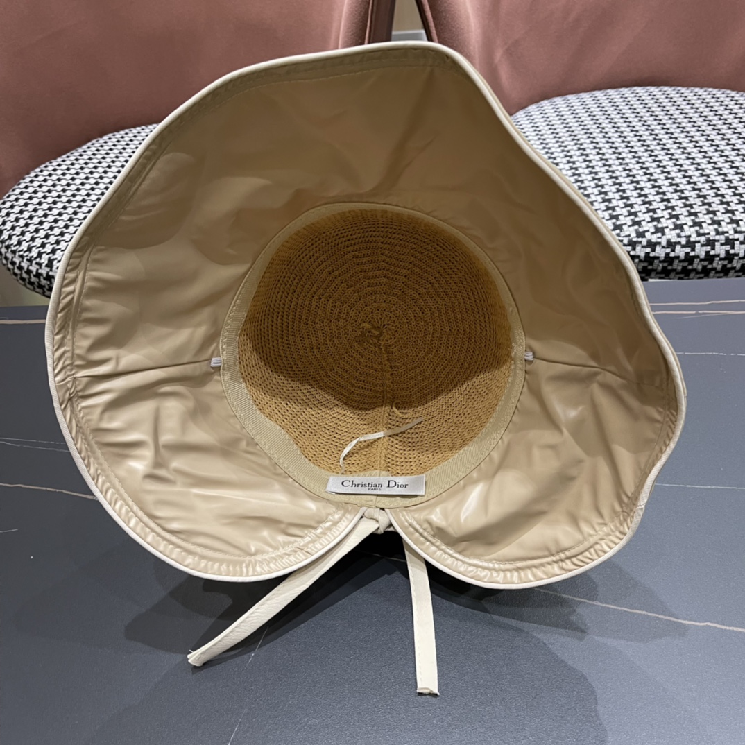  DIOR迪奥 2女款2024新款夏天透气防晒遮阳帽显脸小