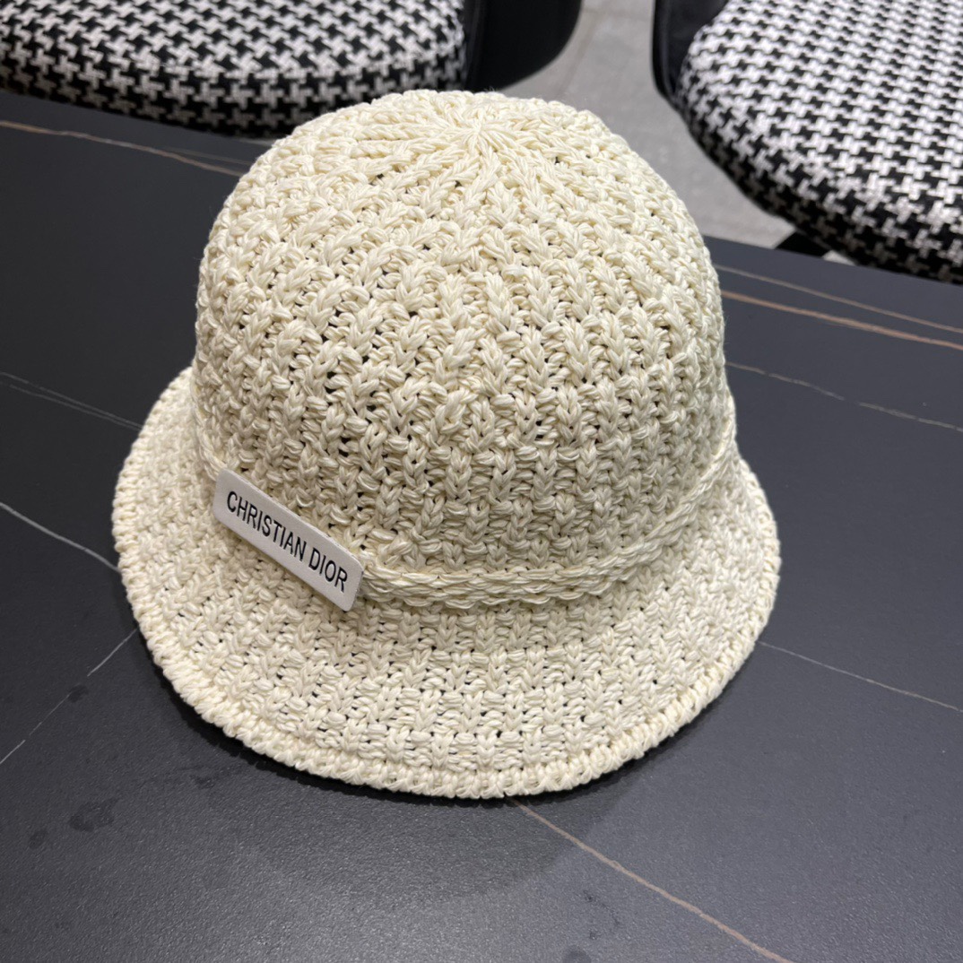 Dior迪奥新款女韩版渔夫帽精致純也格调很有感觉很酷很时尚质量超赞