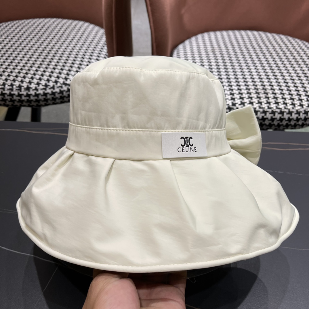 CELINE赛琳2024春夏款遮阳蝴蝶结渔夫帽更有质感的一款