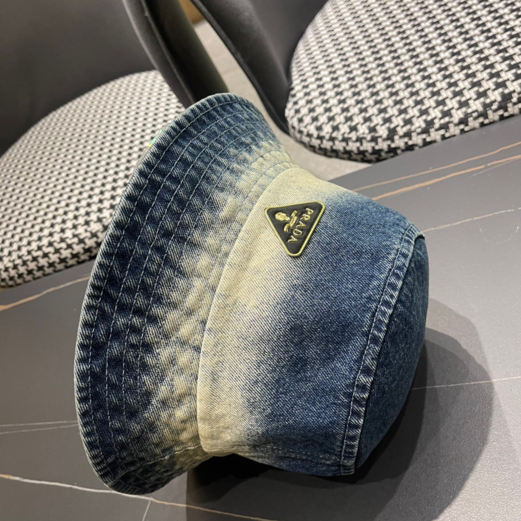  PRADA普拉达牛仔渔夫帽，遮阳防晒帽，头围57cm