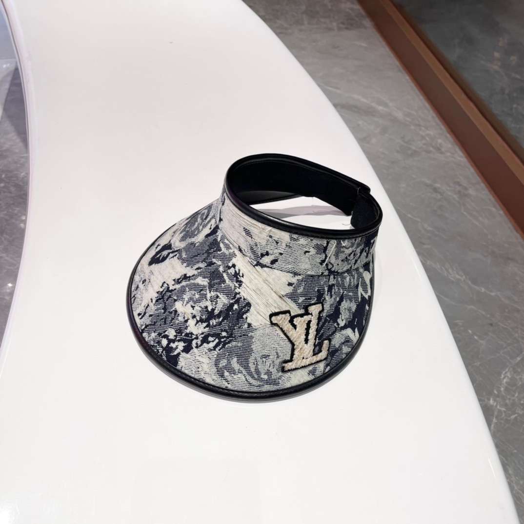 NO:196282,【LV】Hot counter sun hat empty top hat, super convenient!  Easy to match!  Essential Hats Fisherman's Hats Baseball Hats Knitted Hats, Hats, louis vuitton, espadrilles, hats19860909【LV】爆款专柜遮阳帽空顶帽,超方便！好搭！出街必备帽子渔夫帽棒球帽针织帽,帽子,louis vuitton,espadrilles,hats,hat