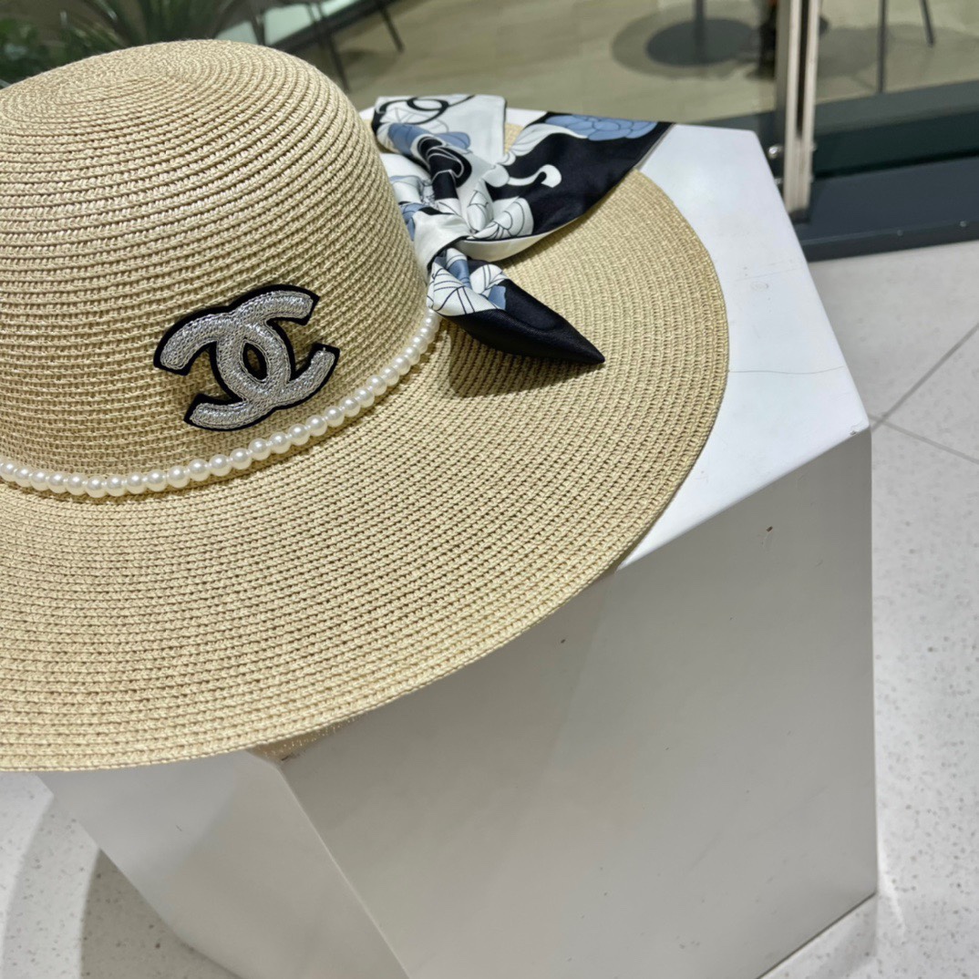  【DIOR迪奥】2023新款小香度假风大沿草帽，旅行必备，超好搭配，赶紧入手！