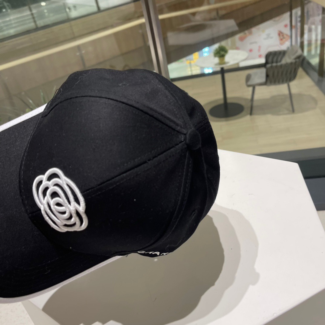 Chanel香奈儿新款棒球帽夏款鸭舌帽网状风格独特设计单色头围57cm
