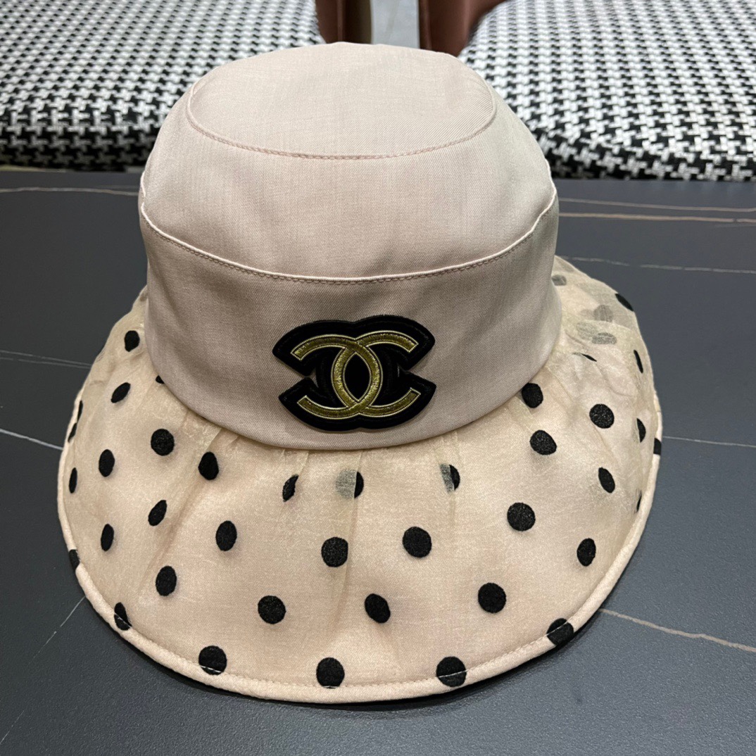 Chanel香奈儿2024新款大沿遮阳渔夫帽简约大气遮阳效果一绝随意折叠都不会变形