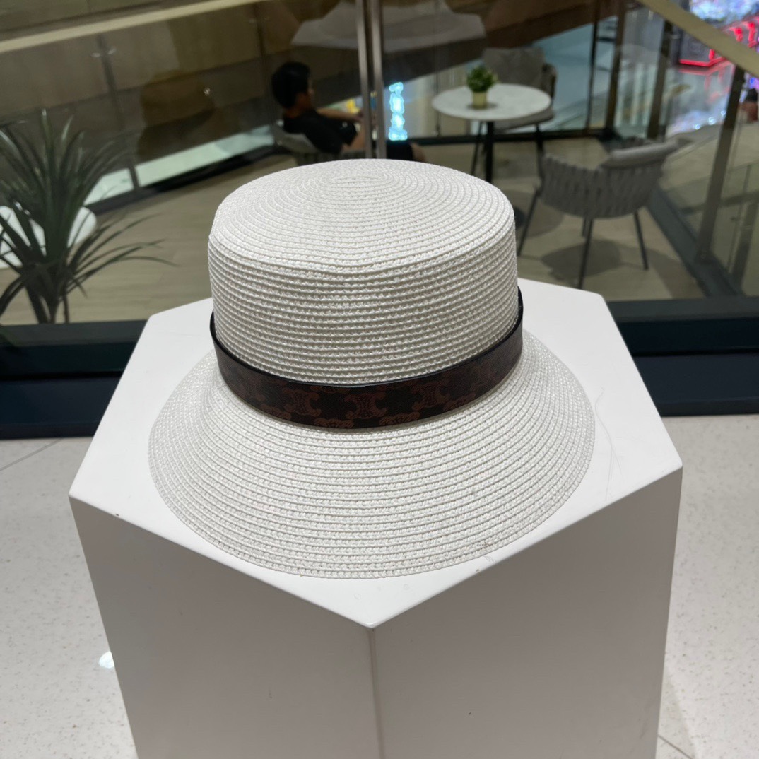  赛琳】2023的新款草编遮阳草帽盆帽🤩沙滩风，简约大方，百搭单品～出街首选，新款帽型超美腻，新品上架
