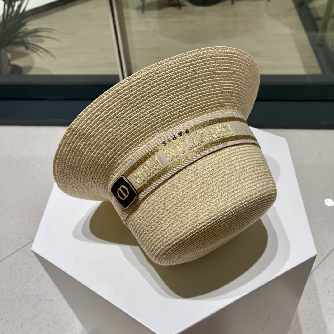  【DIOR迪奥】2023新款水桶草编遮阳草帽盆帽🤩沙滩风，简约大方，百搭单品～出街首选，新款帽型超美腻