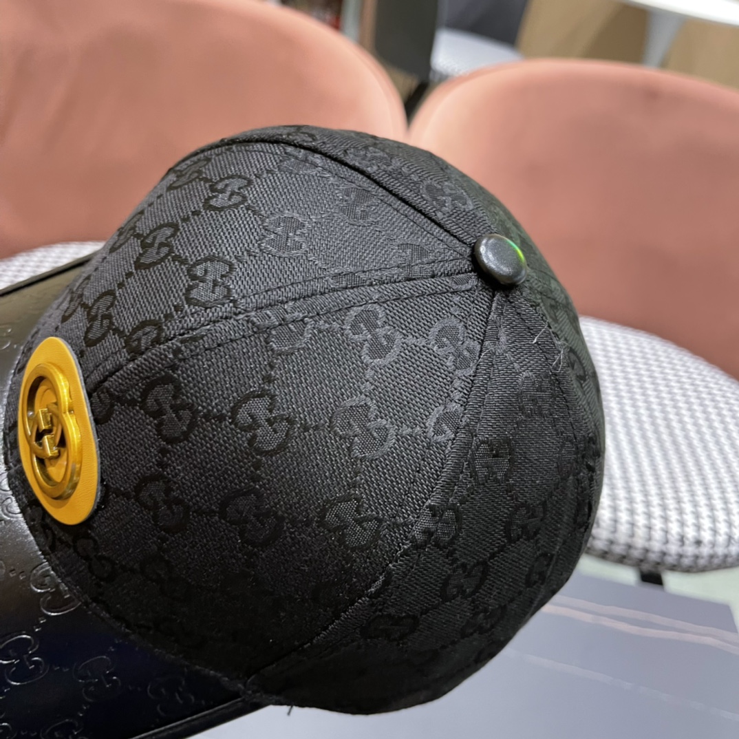  Gucci(古奇)春夏新款原单棒球帽， 11开模订制，原版帆布料+头层牛皮，代购热门，男女可用百搭款，