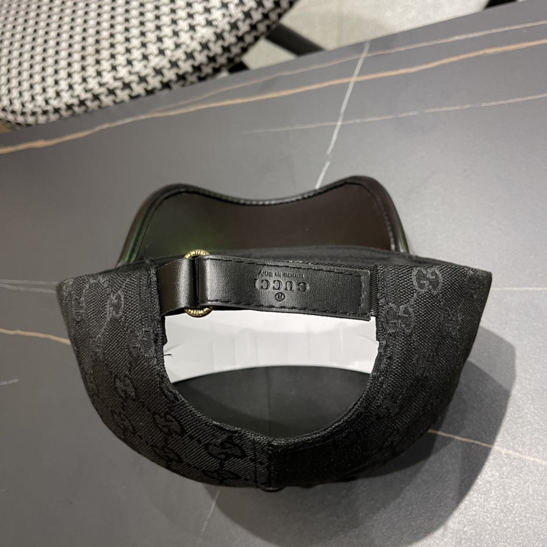  Gucci(古奇)春夏新款原单棒球帽， 11开模订制，原版帆布料+头层牛皮，代购热门，男女可用百搭款，