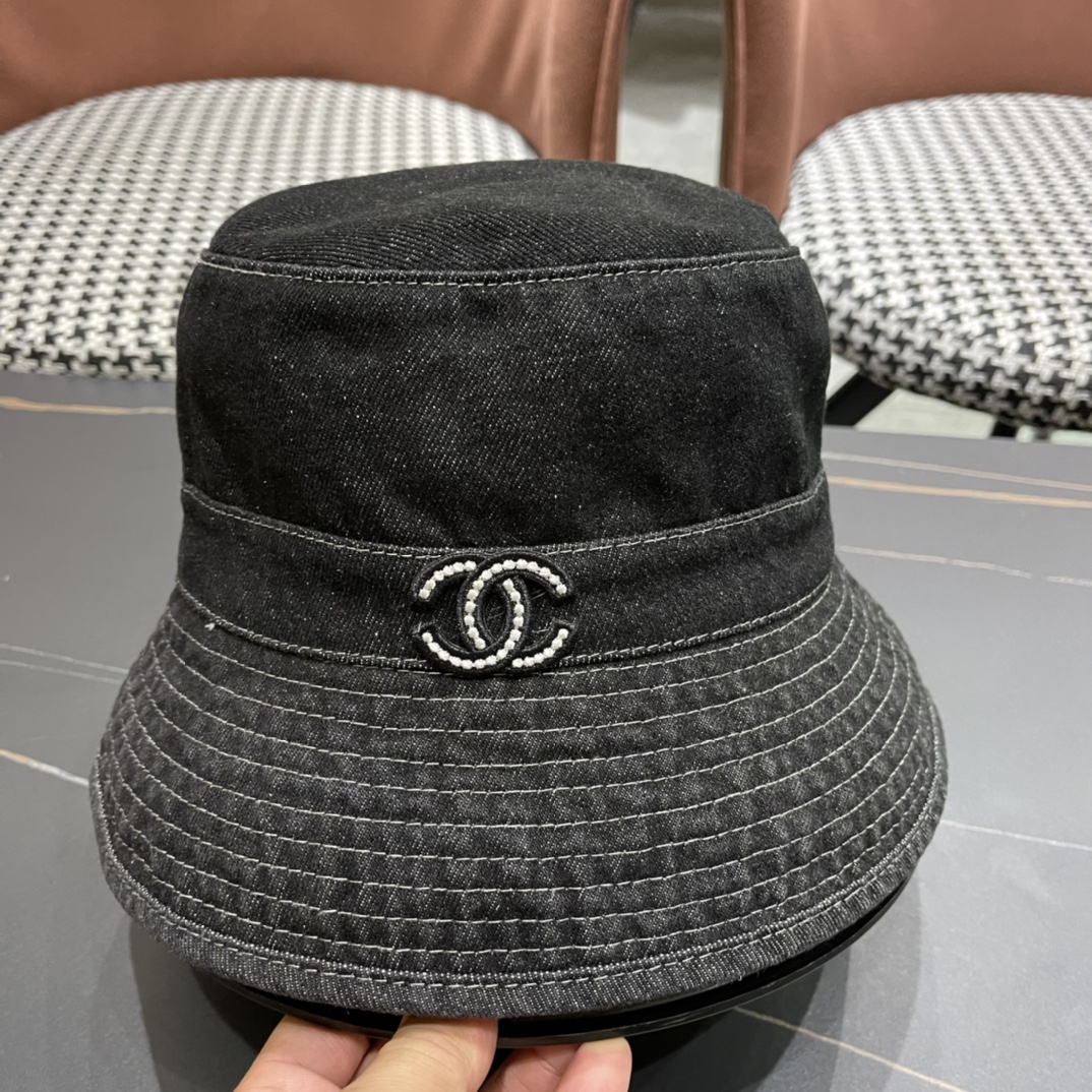 【Chanel香奈儿】2024夏新款牛仔遮阳渔夫帽🌈 浪漫沙滩款！出街必备