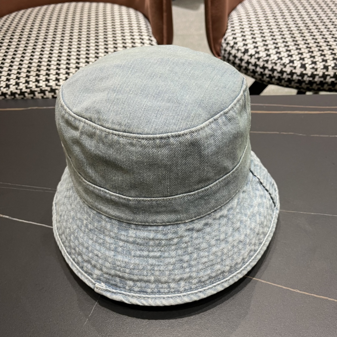 【Chanel香奈儿】2024夏新款牛仔遮阳渔夫帽🌈 浪漫沙滩款！出街必备