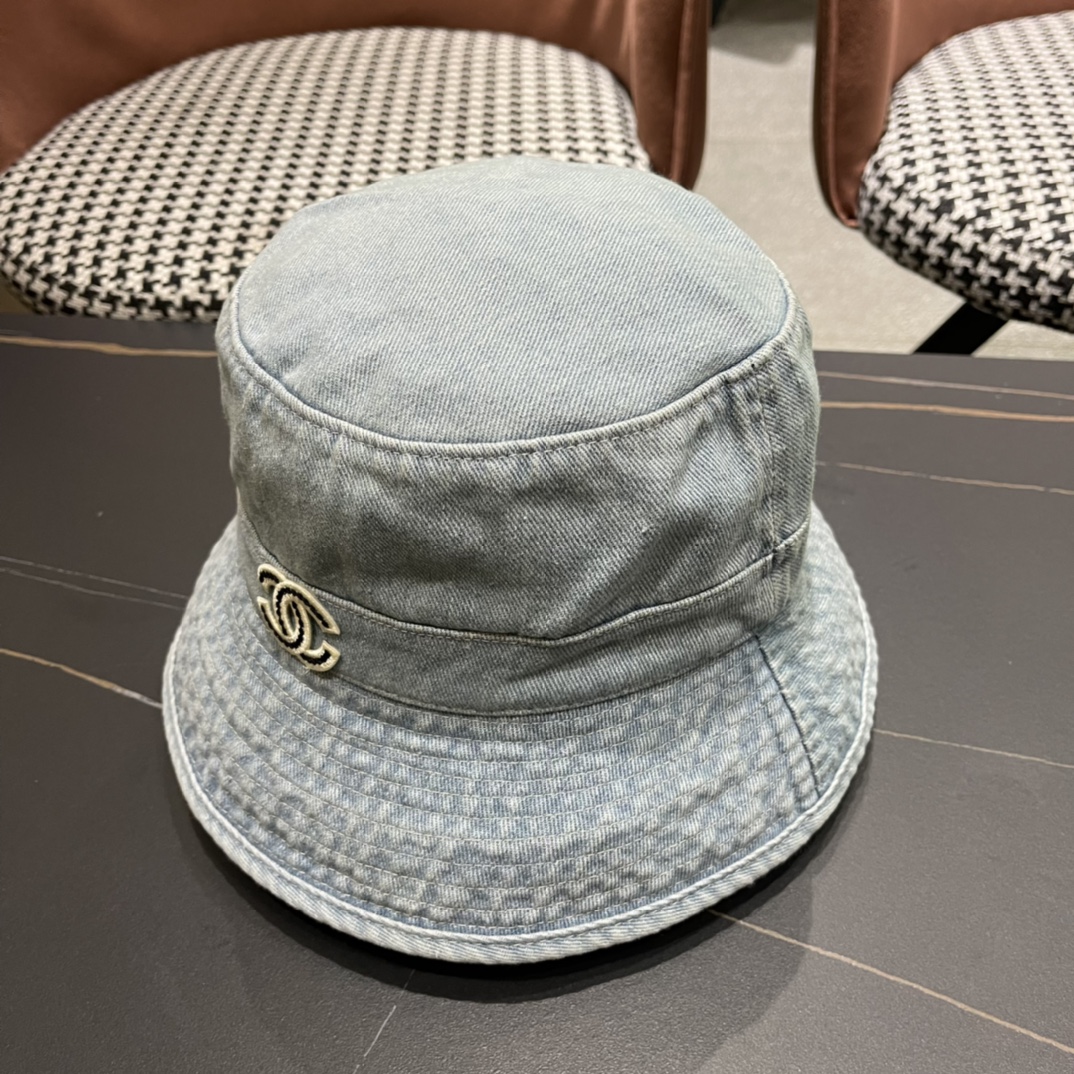 【Chanel香奈儿】2024夏新款牛仔遮阳渔夫帽🌈 浪漫沙滩款！出街必备
