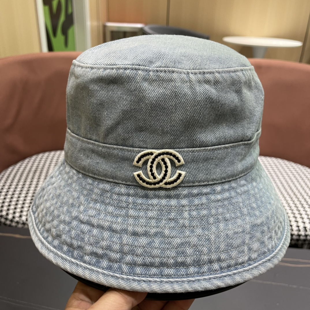 【Chanel香奈儿】2024夏新款牛仔遮阳渔夫帽🌈 浪漫沙滩款！出街必备