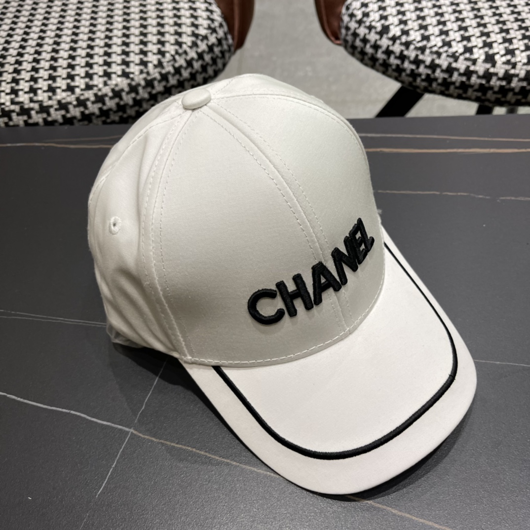    2024 CHANEL 香奈儿2024春夏新款棒球帽，很酷很时尚，质量超赞