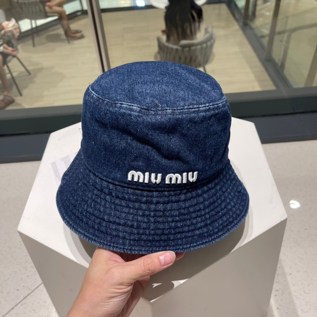 miumiu缪缪夏季新款渔夫帽牛仔面料简单百搭头围59cm