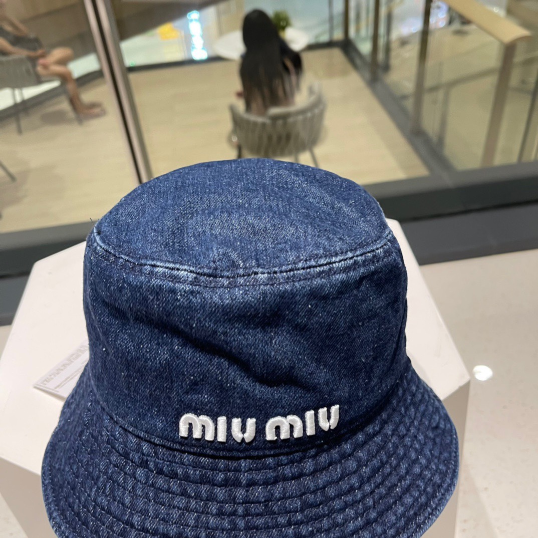 miumiu缪缪夏季新款渔夫帽牛仔面料简单百搭头围59cm